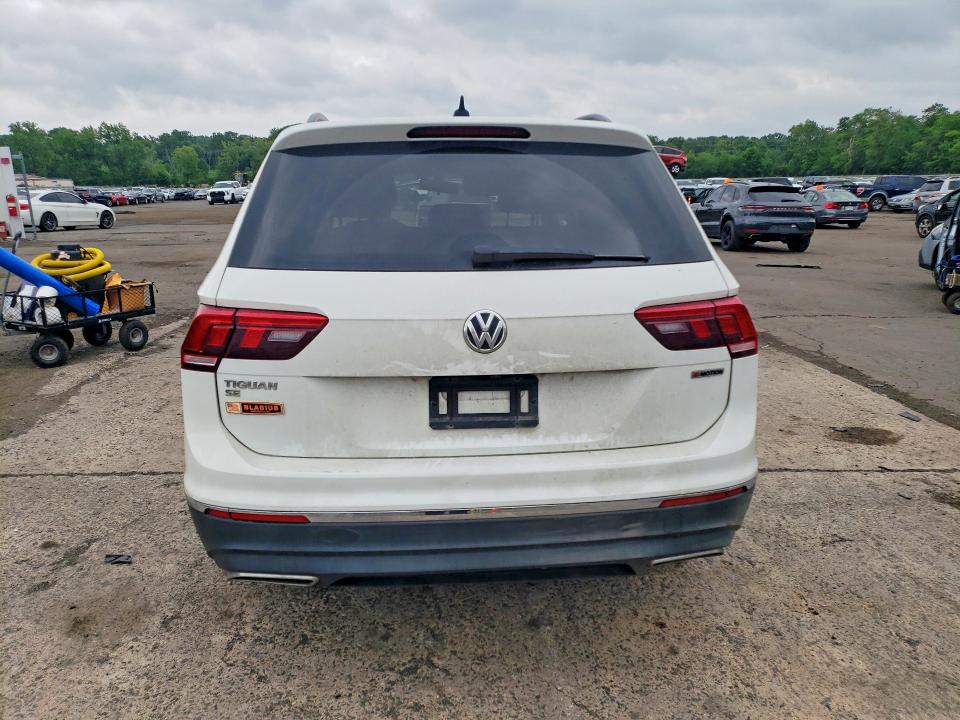 57832526 :رقم المزاد ، 3VV2B7AX5MM058293 vin ، 2021 Volkswagen Tiguan مزاد بيع