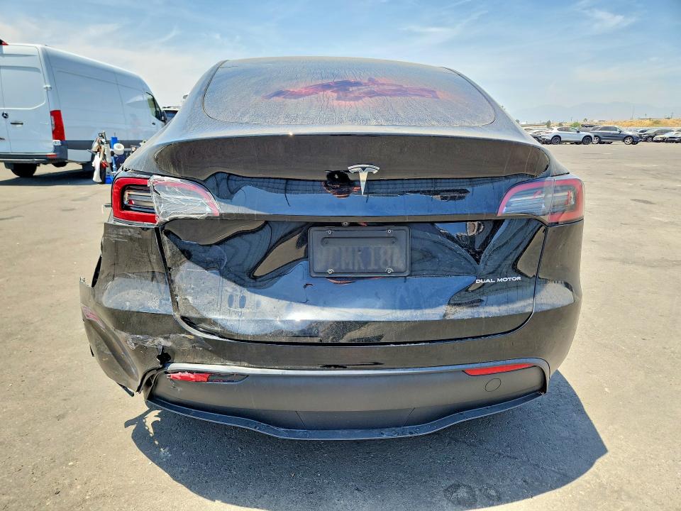 56166756 :رقم المزاد ، 7SAYGDEE8NF511378 vin ، 2022 Tesla Model Y مزاد بيع