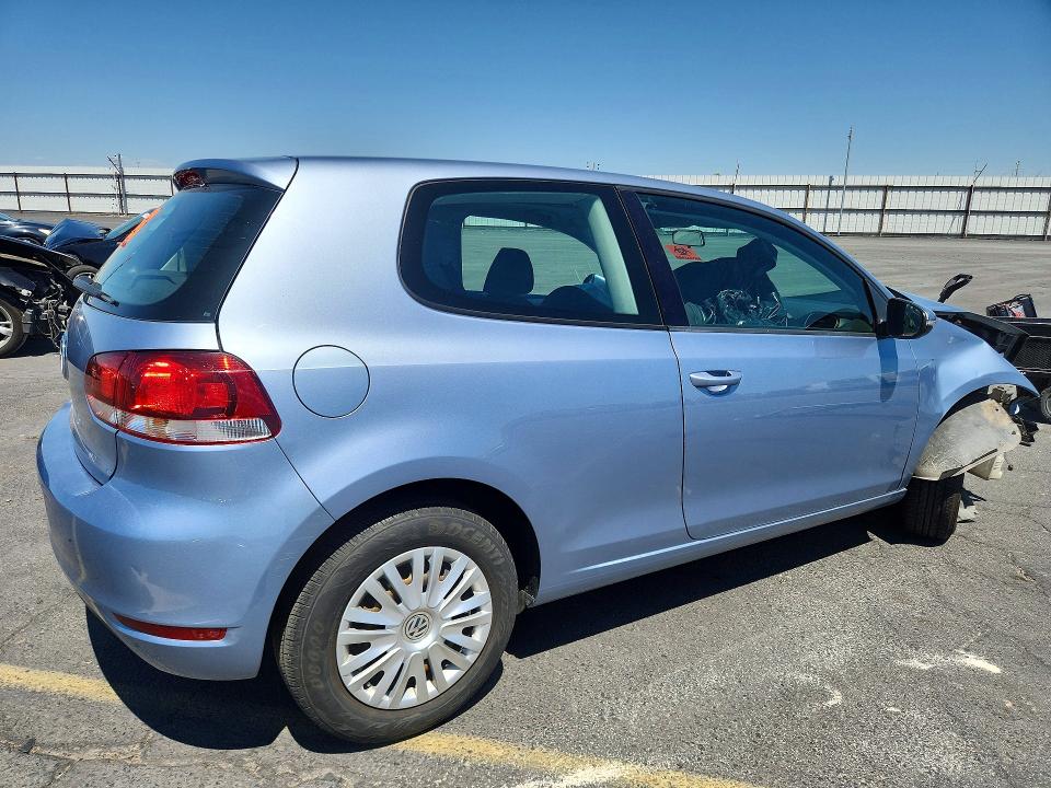 2010 Volkswagen Golf მანქანა იყიდება აუქციონზე, vin: WVWAB7AJ0AW319945, აუქციონის ნომერი: 56230056