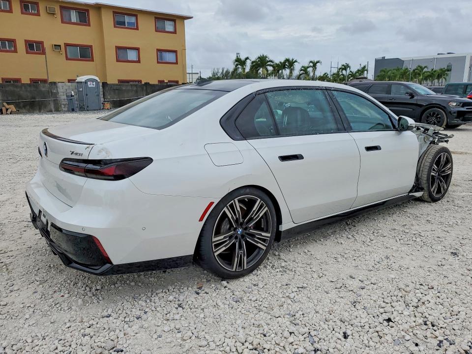 2025 Bmw 740 მანქანა იყიდება აუქციონზე, vin: WBA23EH0XSCV31352, აუქციონის ნომერი: 56816566