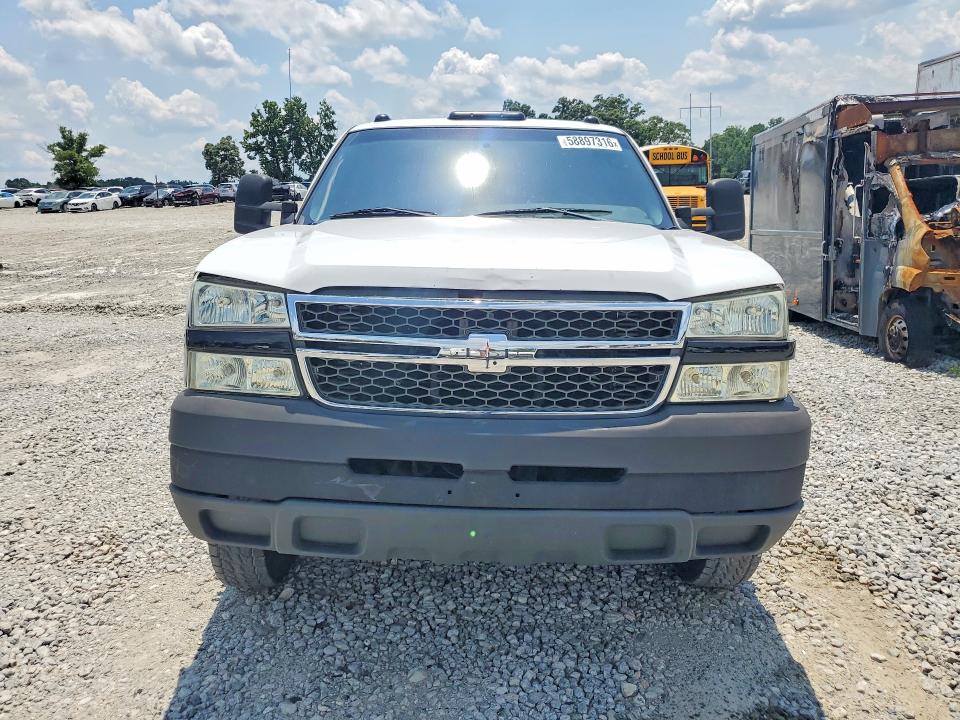 2004 Chevrolet Silverado მანქანა იყიდება აუქციონზე, vin: 1GCJK33284F223001, აუქციონის ნომერი: 58897316