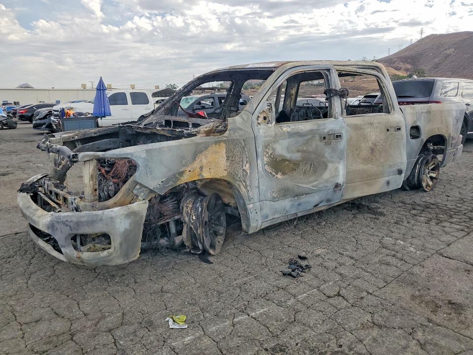 Продажа на аукционе авто 2025 Ram 1500, vin: 1C6RREFP4SN616103, номер лота: 58582686