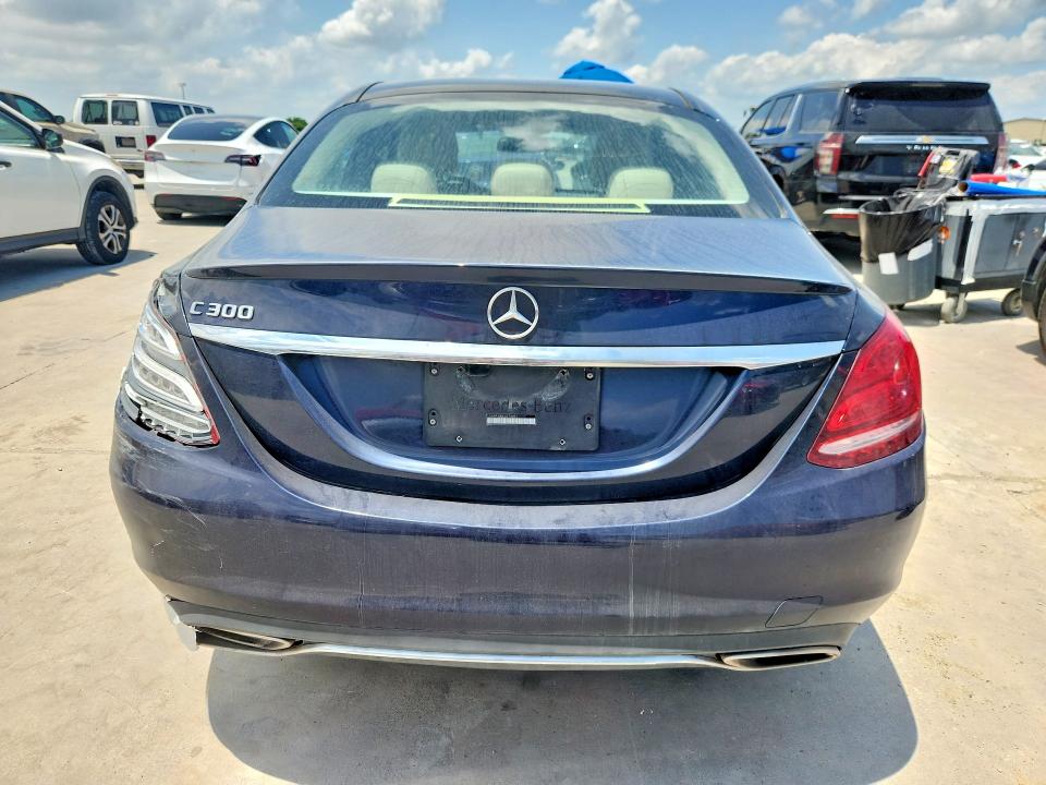 Aukcja sprzedaży 2018 Mercedes-benz C-class C300, vin: 55SWF4JB2JU276021, numer aukcji: 57218486