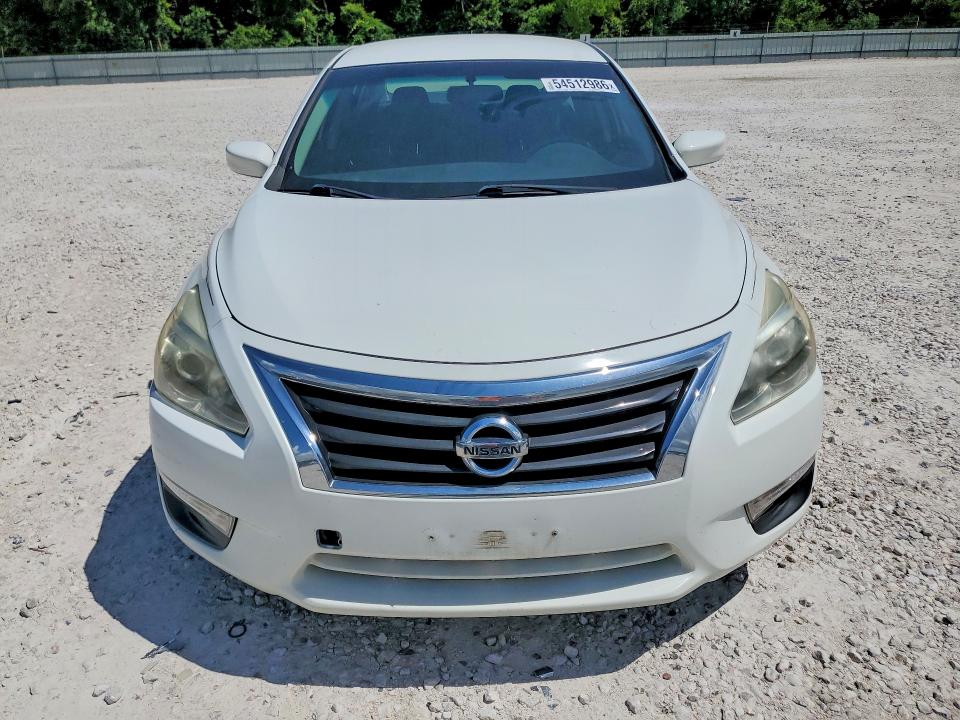 2015 Nissan Altima მანქანა იყიდება აუქციონზე, vin: 1N4AL3AP3FN890634, აუქციონის ნომერი: 54512986