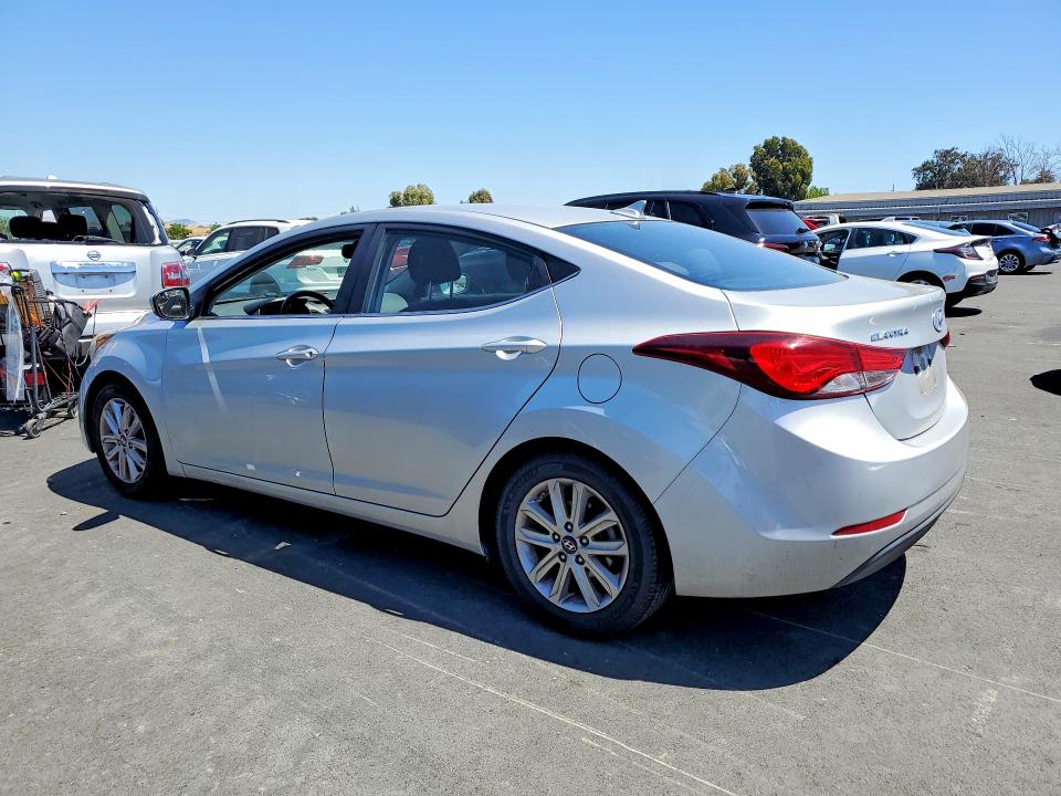 56152526 :رقم المزاد ، 5NPDH4AE8FH607156 vin ، 2015 Hyundai Elantra مزاد بيع