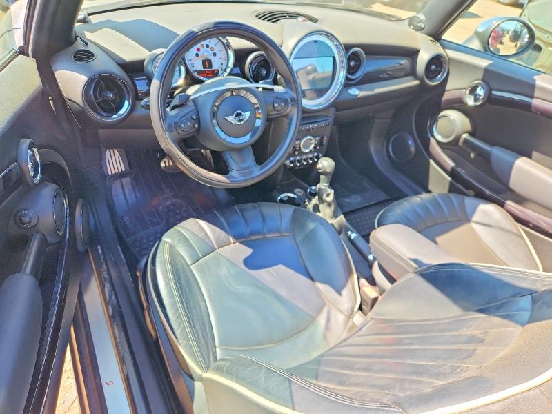 2011 Mini Cooper მანქანა იყიდება აუქციონზე, vin: WMWZP3C50BTX83055, აუქციონის ნომერი: 55436866