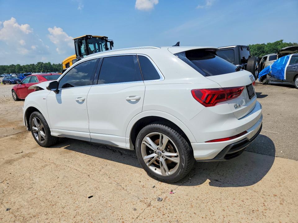55453826 :رقم المزاد ، WA1DECF31L1102356 vin ، 2020 Audi Q3 مزاد بيع