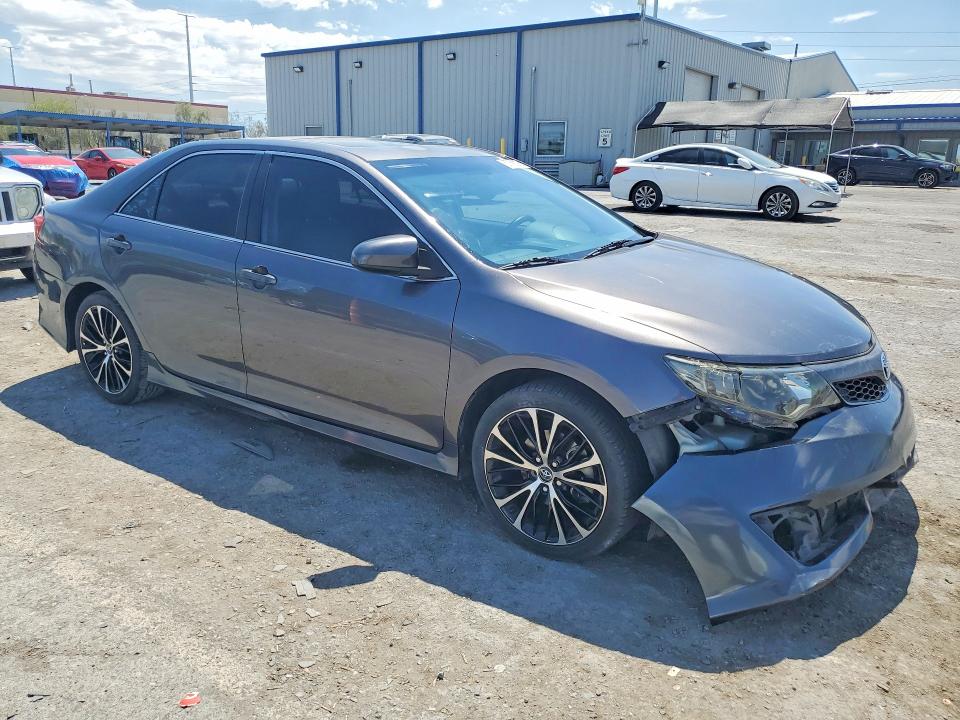57558276 :رقم المزاد ، 4T1BF1FK8EU750196 vin ، 2014 Toyota Camry مزاد بيع