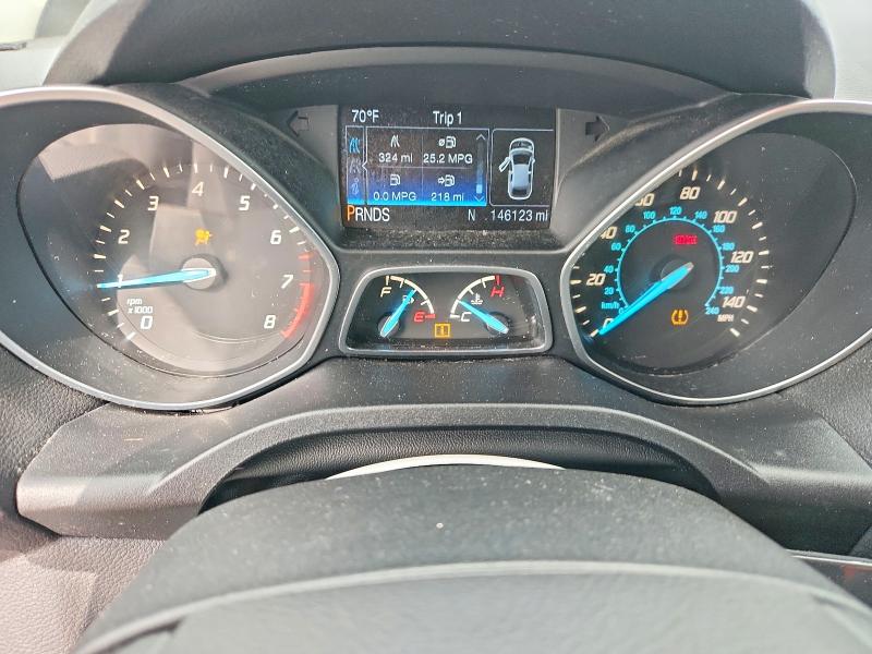 2014 Ford Escape მანქანა იყიდება აუქციონზე, vin: 1FMCU9JX7EUB21363, აუქციონის ნომერი: 56582636