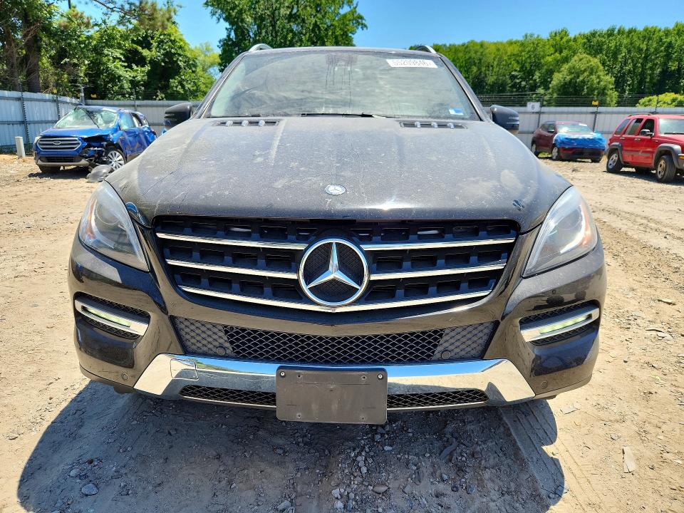 2014 Mercedes-benz Ml მანქანა იყიდება აუქციონზე, vin: 4JGDA5HB2EA270801, აუქციონის ნომერი: 55209846