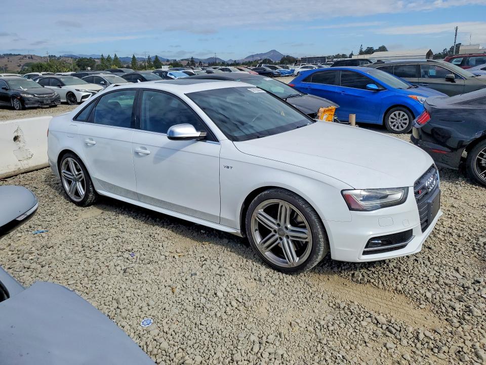 Продажа на аукционе авто 2013 Audi S4, vin: WAUBGAFL2DA098506, номер лота: 59120326