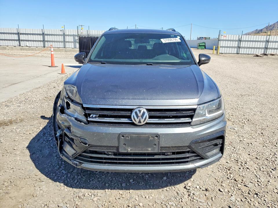 57208796 :رقم المزاد ، 3VV2B7AXXMM088955 vin ، 2021 Volkswagen Tiguan مزاد بيع