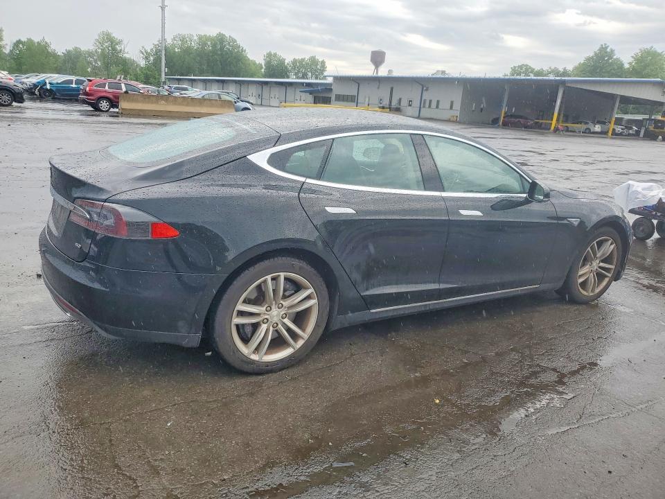 73344025 :رقم المزاد ، 5YJSA1S12EFP41471 vin ، 2014 Tesla Model S مزاد بيع