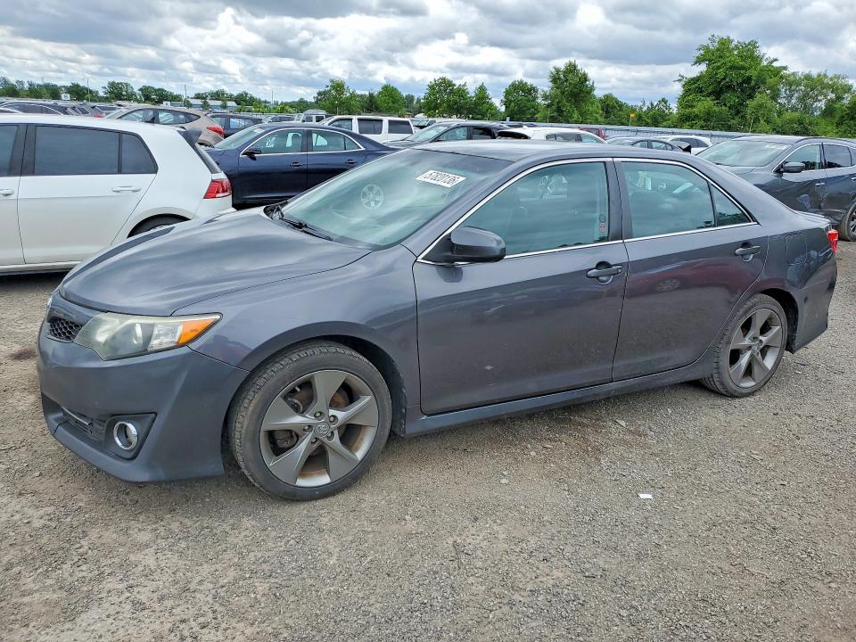 57820136 :رقم المزاد ، 4T1BF1FK1DU221235 vin ، 2013 Toyota Camry مزاد بيع