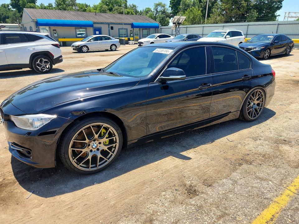 2013 Bmw 335 მანქანა იყიდება აუქციონზე, vin: WBA3B9C57DF586456, აუქციონის ნომერი: 57236196