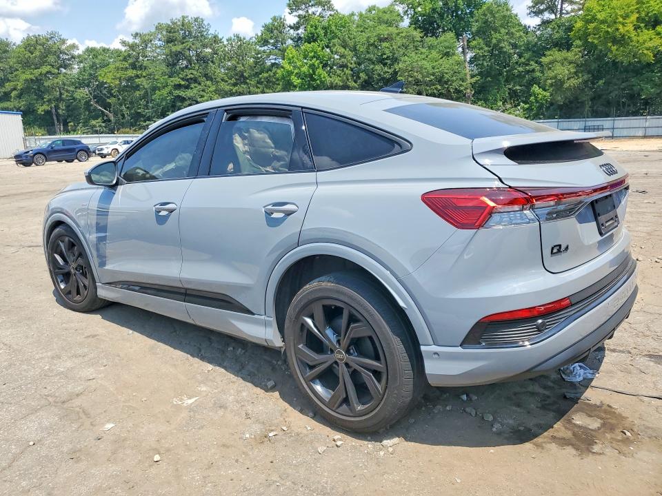 58883126 :رقم المزاد ، WA13UBFZ6RP069681 vin ، 2024 Audi Q4 E-tron مزاد بيع