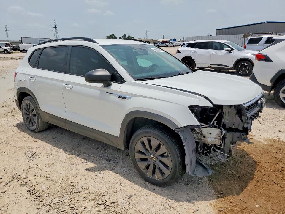 Продаж на аукціоні авто 2022 Volkswagen Taos, vin: 3VVCX7B2XNM014638, номер лоту: 58367096