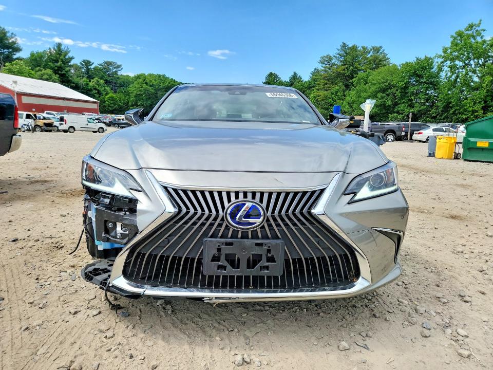 Продажа на аукционе авто 2019 Lexus Es, vin: JTHB21B13K2029917, номер лота: 56946366