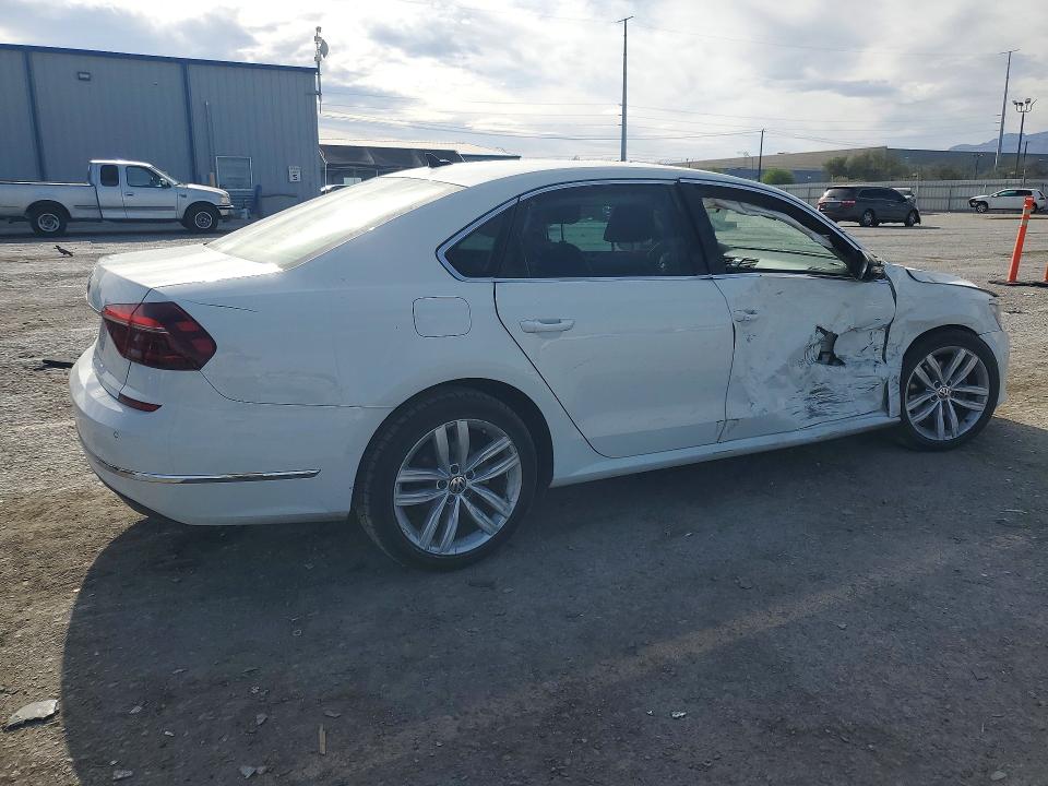Продаж на аукціоні авто 2018 Volkswagen Passat, vin: 1VWBA7A35JC001049, номер лоту: 56481416