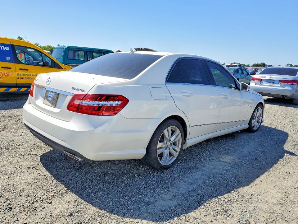 Продаж на аукціоні авто 2011 Mercedes-benz E, vin: WDDHF2EB9BA372852, номер лоту: 56048146