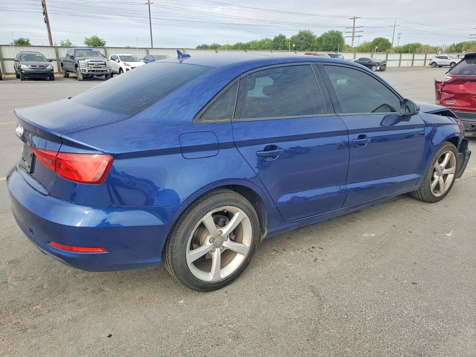 Продаж на аукціоні авто 2015 Audi A3, vin: WAUACGFF3F1099719, номер лоту: 56552136