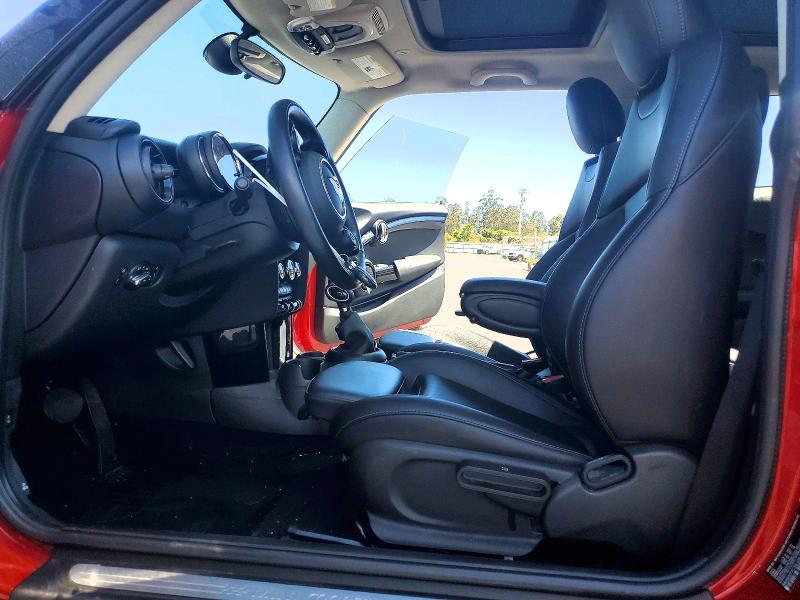 Продажа на аукционе авто 2018 Mini Cooper, vin: WMWXP7C59J2A48970, номер лота: 58818806