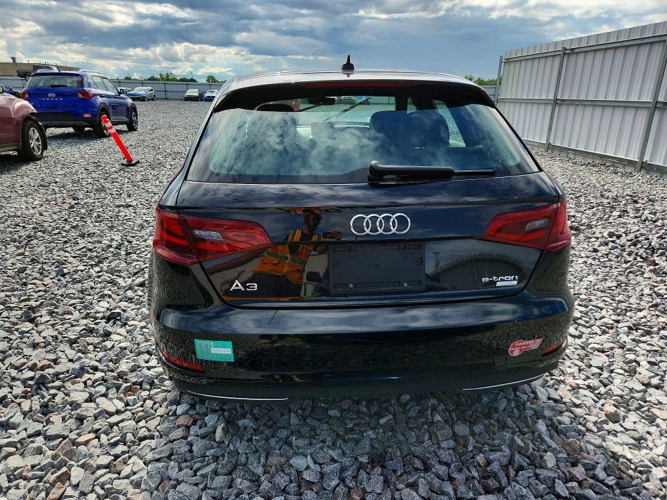 Продаж на аукціоні авто 2016 Audi A3, vin: WAUVPBFF0GA093130, номер лоту: 57578306