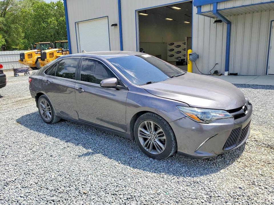 Продаж на аукціоні авто 2015 Toyota Camry, vin: 4T1BF1FKXFU074464, номер лоту: 57742786