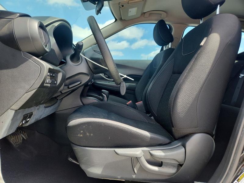 56592736 :رقم المزاد ، 3N1CP5BV3ML538718 vin ، 2021 Nissan Kicks مزاد بيع