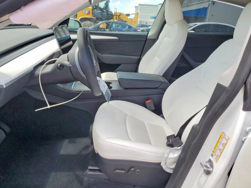 58266356 :رقم المزاد ، 7SAYGDEDXSF267929 vin ، 2025 Tesla Model Y مزاد بيع
