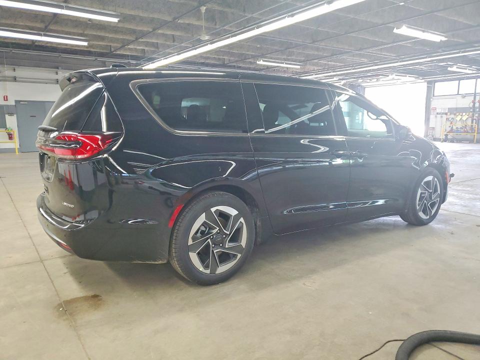 Продаж на аукціоні авто 2027 Chrysler Pacifica, vin: 2C4RC1GG4VR554050, номер лоту: 57472526