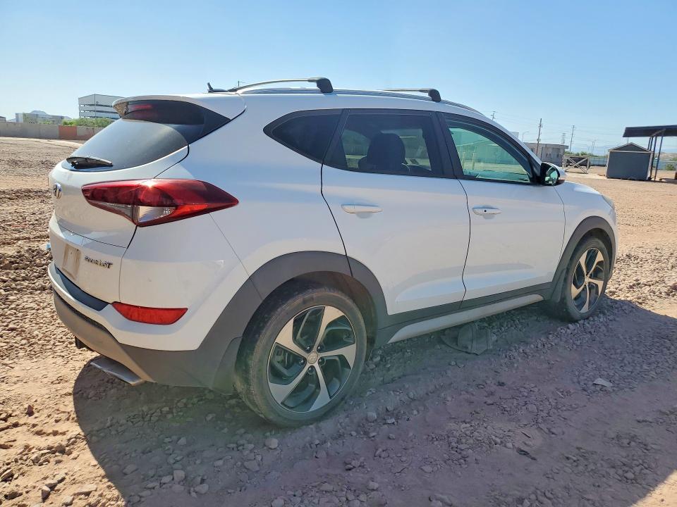 58168396 :رقم المزاد ، KM8J33A20HU519045 vin ، 2017 Hyundai Tucson مزاد بيع