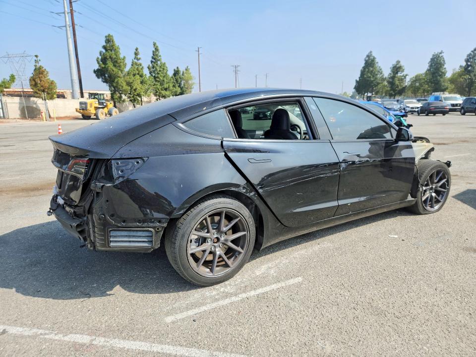 58790646 :رقم المزاد ، 5YJ3E1EA2PF610435 vin ، 2023 Tesla Model 3 مزاد بيع
