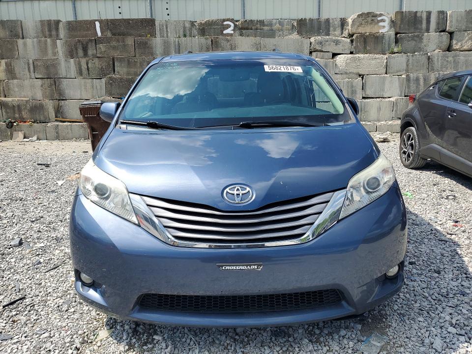 56821876 :رقم المزاد ، 5TDYK3DC7FS568254 vin ، 2015 Toyota Sienna مزاد بيع