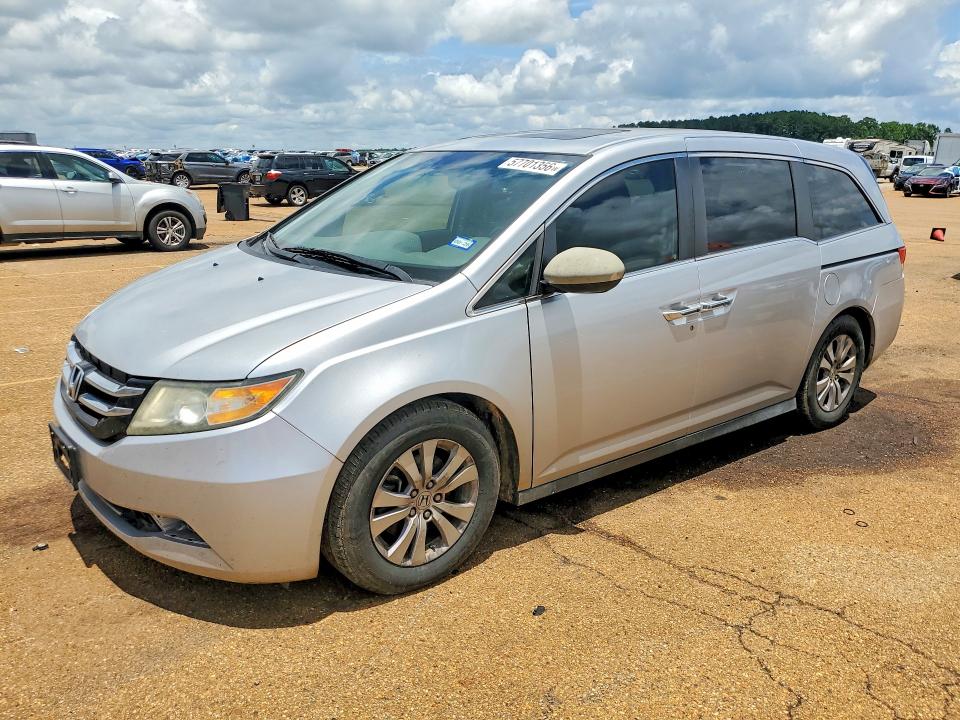 57701356 :رقم المزاد ، 5FNRL5H63EB027500 vin ، 2014 Honda Odyssey مزاد بيع