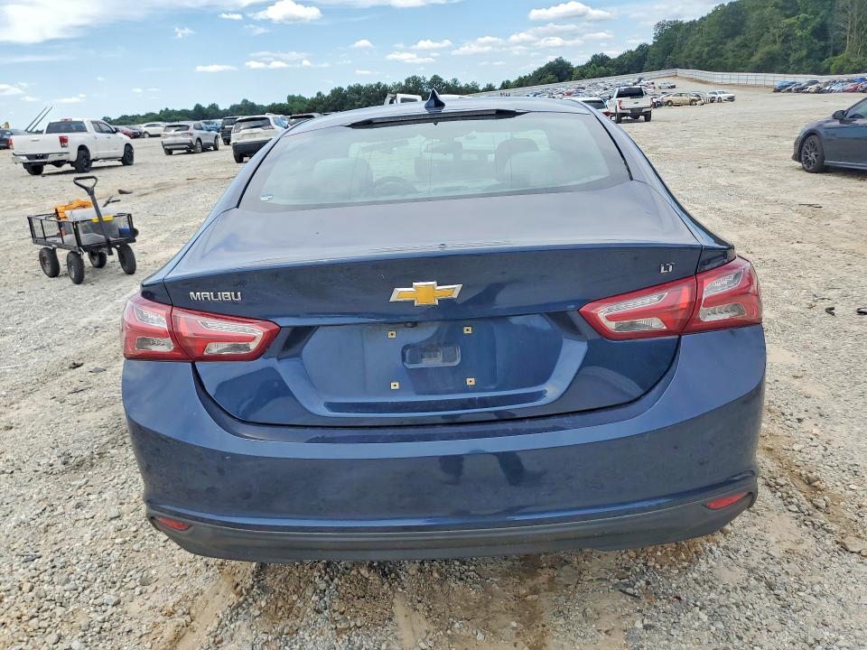 Продажа на аукционе авто 2020 Chevrolet Malibu, vin: 1G1ZD5ST4LF008404, номер лота: 58616186