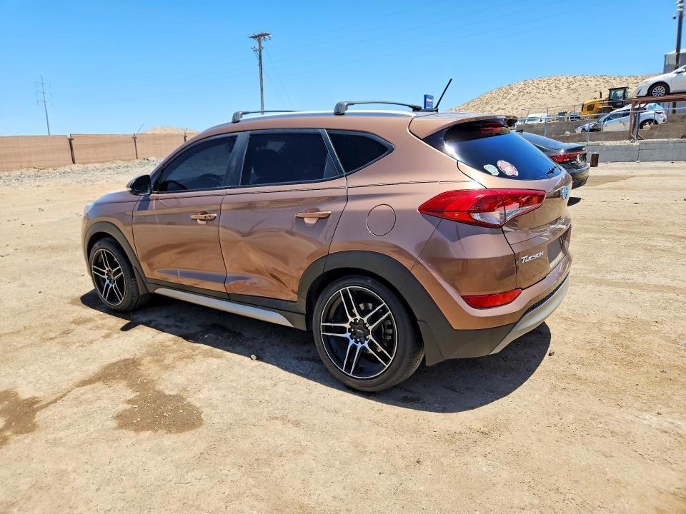 56685826 :رقم المزاد ، KM8J3CA2XHU314235 vin ، 2017 Hyundai Tucson مزاد بيع