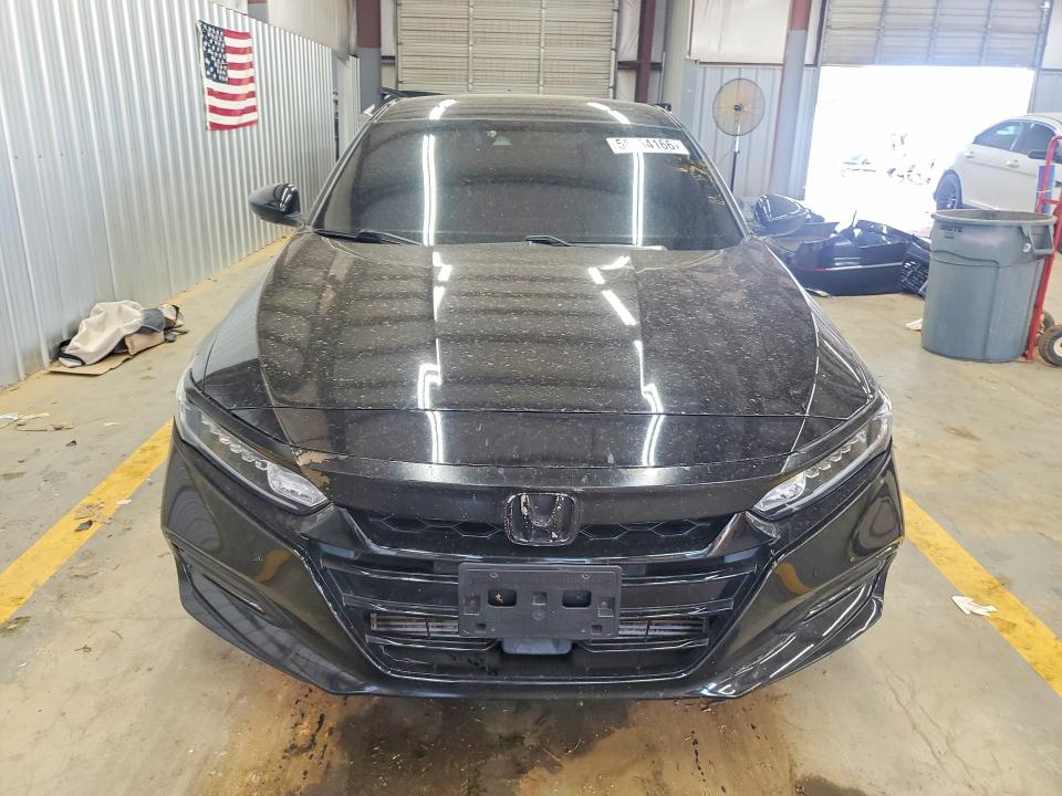 Продажа на аукционе авто 2019 Honda Accord, vin: 1HGCV1F38KA122304, номер лота: 56654166