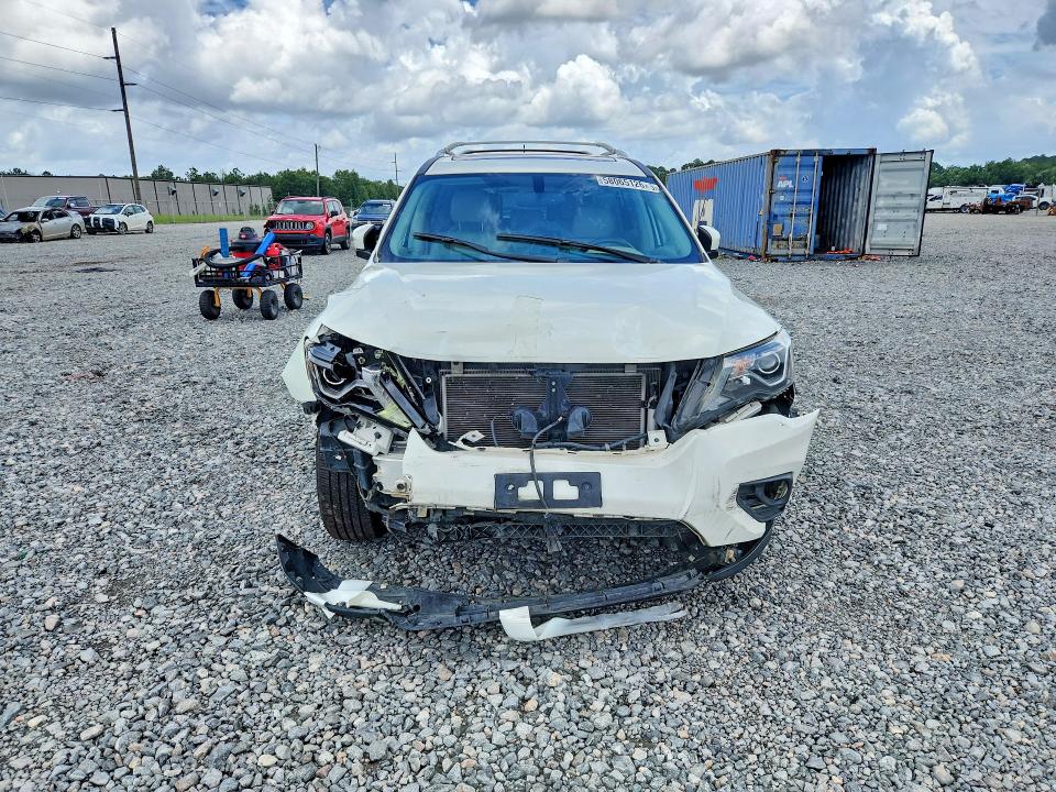 2017 Nissan Pathfinder მანქანა იყიდება აუქციონზე, vin: 5N1DR2MN3HC694164, აუქციონის ნომერი: 58065126