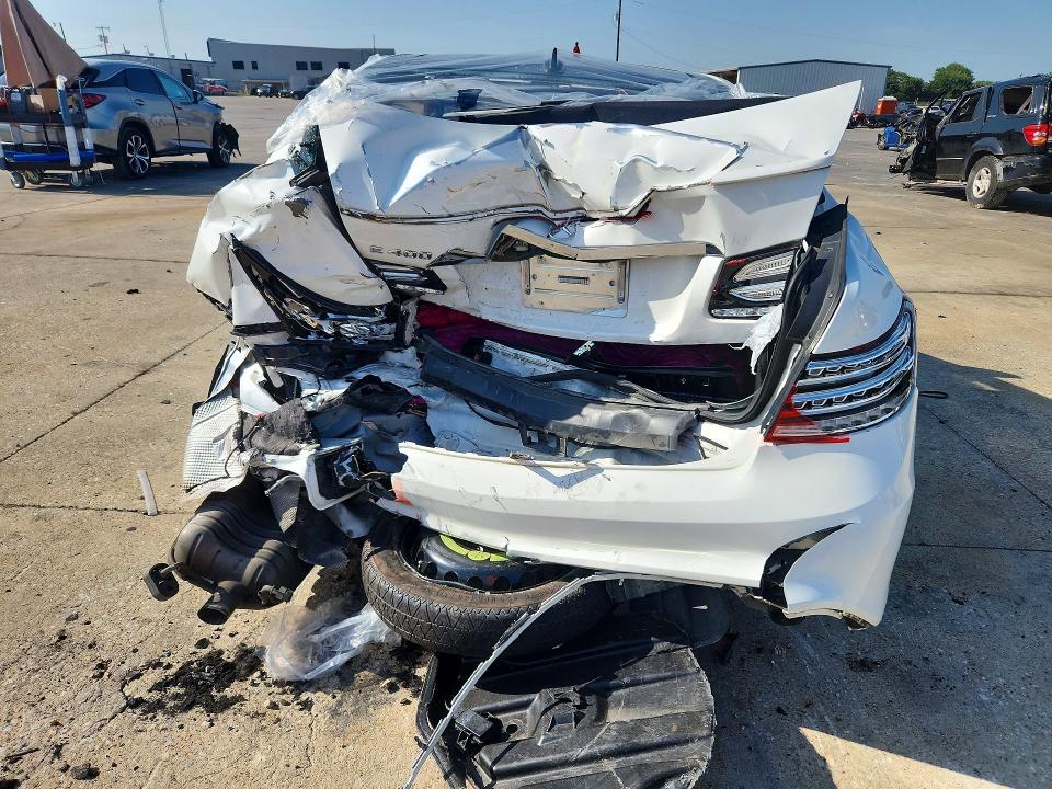 Продажа на аукционе авто 2016 Mercedes-benz E-class E400 4matic, vin: WDDKJ6FBXGF325673, номер лота: 58913956