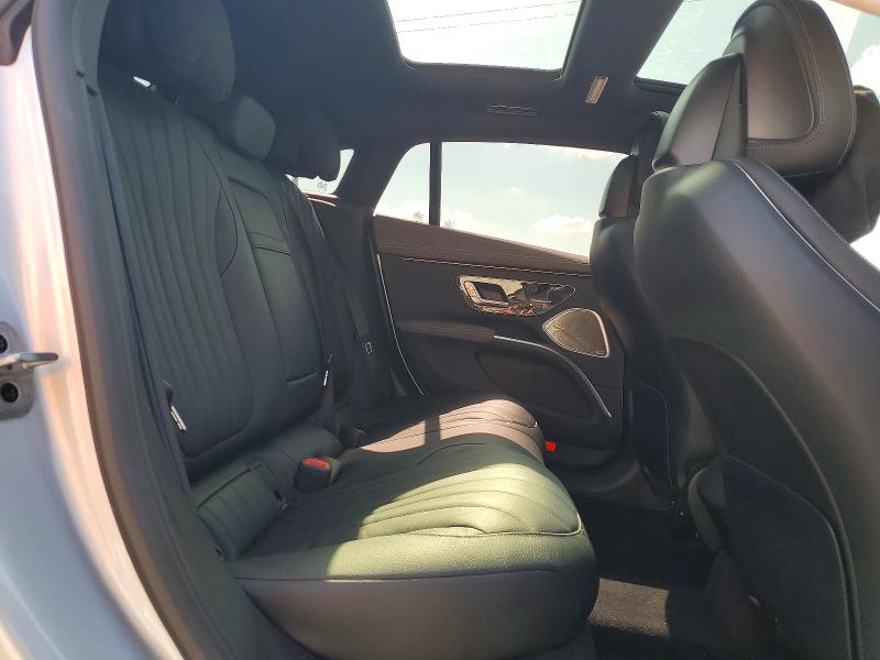 57254186 :رقم المزاد ، W1KCG2DB2NA015154 vin ، 2022 Mercedes-benz Eqs Sedan مزاد بيع