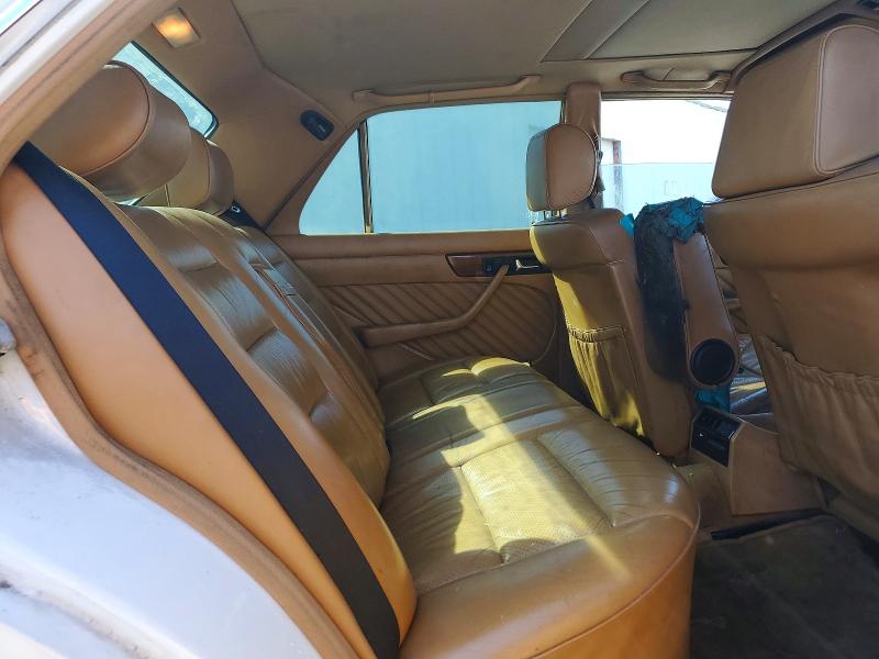1989 Mercedes-benz 300 მანქანა იყიდება აუქციონზე, vin: WDBCA24D6KA449942, აუქციონის ნომერი: 57738166