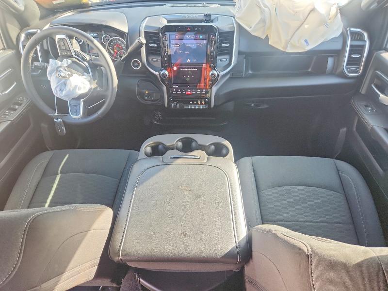 57310386 :رقم المزاد ، 3C6UR5JL1TG259049 vin ، 2026 Ram 2500 مزاد بيع