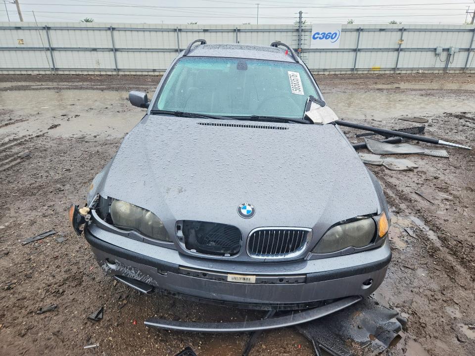 58583576 :رقم المزاد ، WBAEP33403PF03413 vin ، 2003 Bmw 325 مزاد بيع
