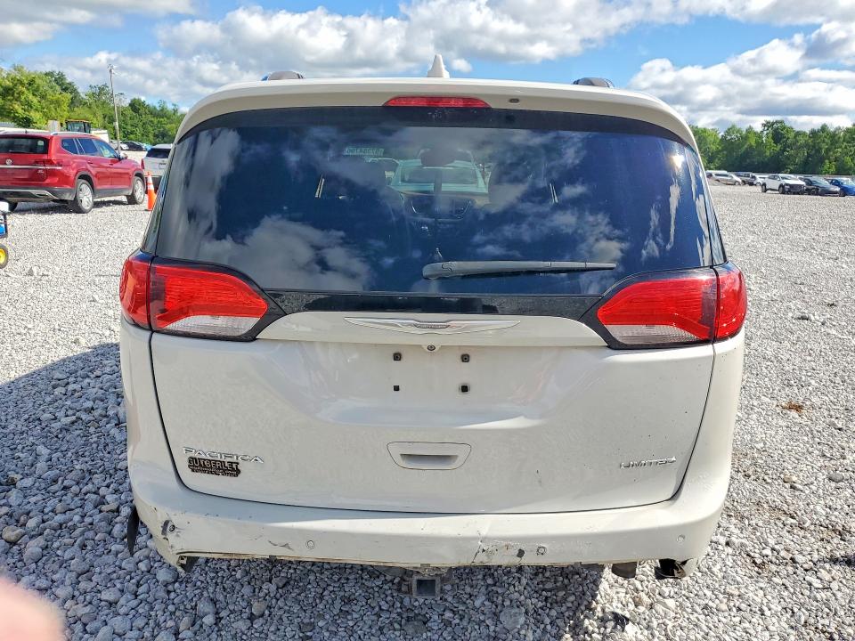 Продажа на аукционе авто 2017 Chrysler Pacifica, vin: 2C4RC1GG4HR595508, номер лота: 57384796