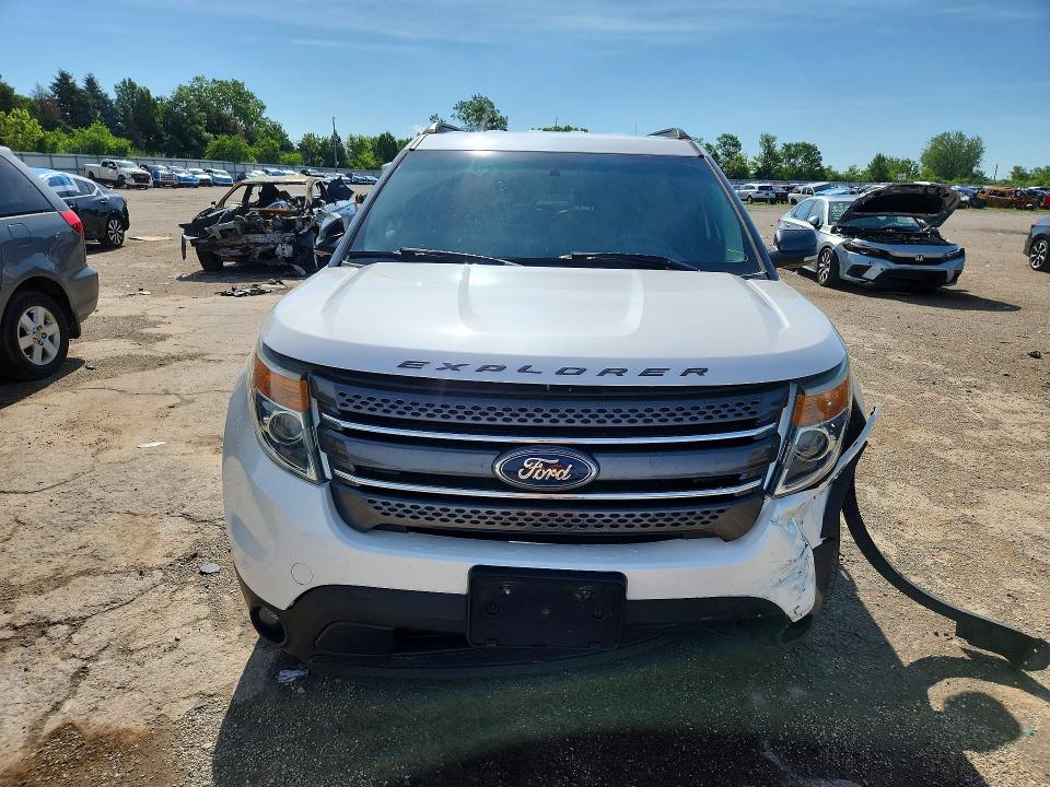 56779816 :رقم المزاد ، 1FM5K7D87FGB96085 vin ، 2015 Ford Explorer مزاد بيع