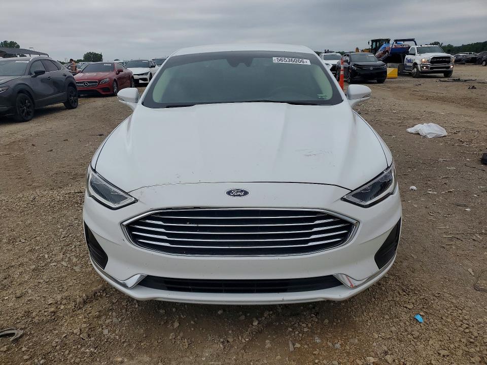 56536006 :رقم المزاد ، 3FA6P0CD8KR265150 vin ، 2019 Ford Fusion مزاد بيع