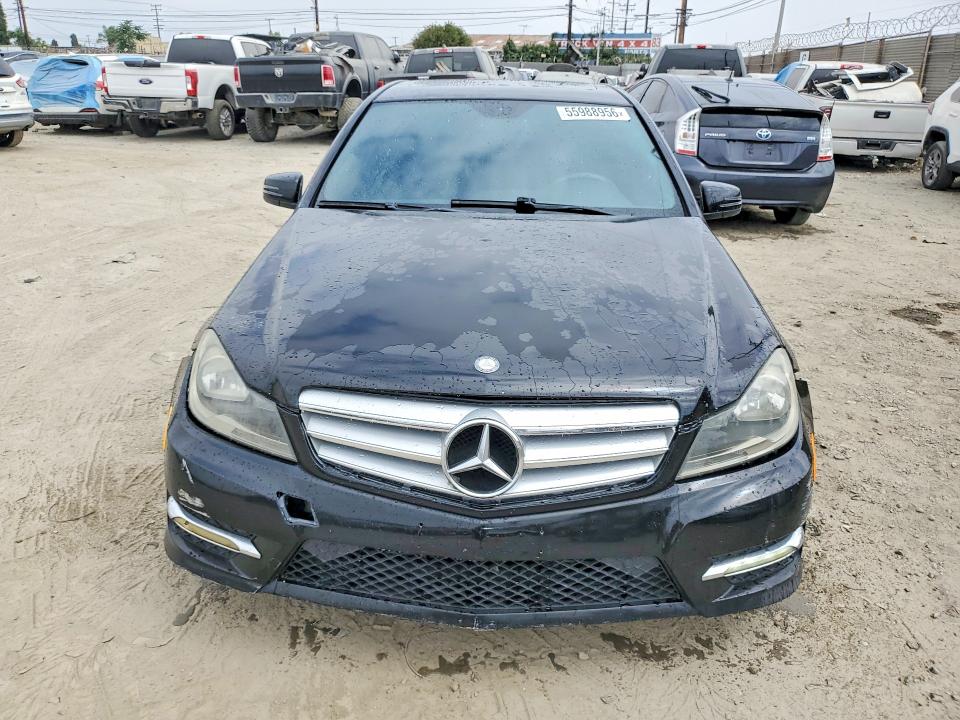 55988956 :رقم المزاد ، WDDGF8AB1DR251774 vin ، 2013 Mercedes-benz C مزاد بيع