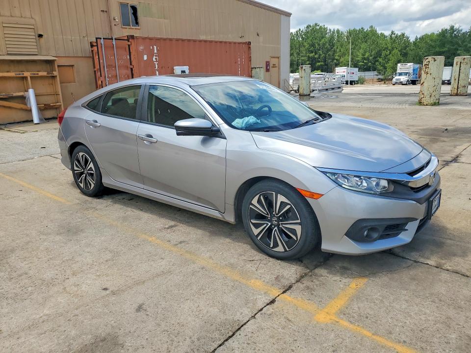 Продаж на аукціоні авто 2018 Honda Civic, vin: JHMFC1F37JX034095, номер лоту: 57360446