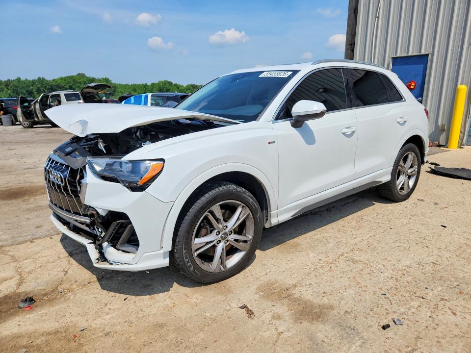 55453826 :رقم المزاد ، WA1DECF31L1102356 vin ، 2020 Audi Q3 مزاد بيع